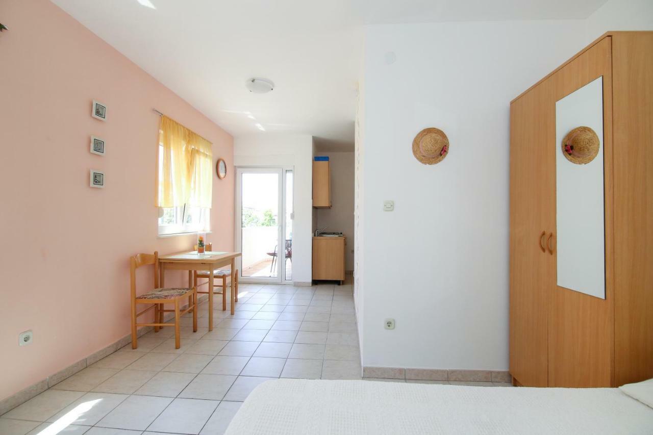Apartments Antea روغوزنيكا المظهر الخارجي الصورة